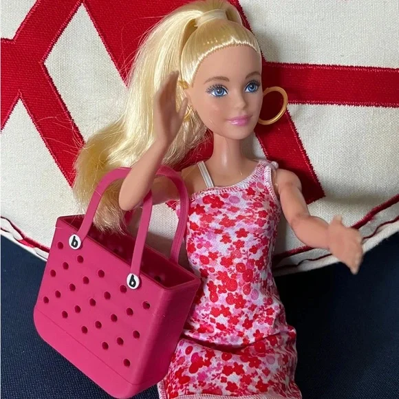 Mini Bogg Bag for Pop Mart Labubus | Dolls | Barbies - Picture 4 of 10